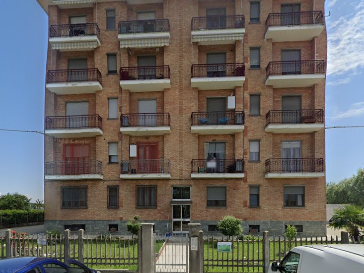 Trilocale in Vendita a Airasca, 52'000€, 87 m²