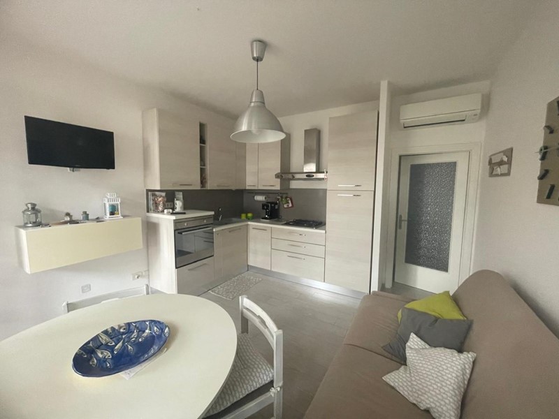 Bilocale in Vendita a Cecina, zona Cecina Marina, 190'000€, 51 m², arredato