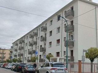 Appartamento in Vendita a Venezia, 71'000€, 88 m²