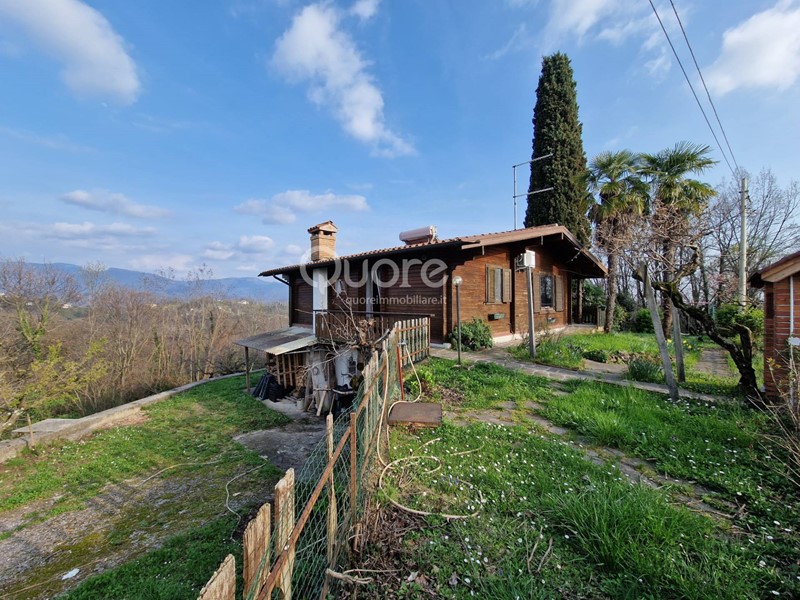 Casa Indipendente in Vendita a Tarcento, 115'000€, 130 m²