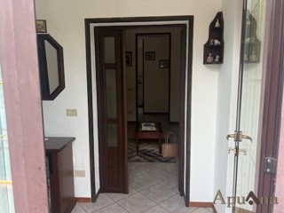 Casa Semi Indipendente in Vendita a Massa, zona Alteta, 319'000&euro;, 140 m², arredato