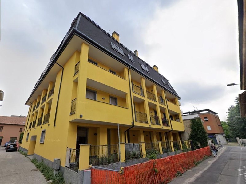 Trilocale in Vendita a Bovisio Masciago, 174'101€, 164 m², con Box