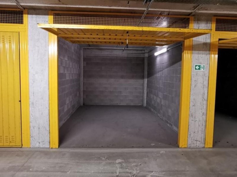 Box in Vendita a Milano, 33'600€, 36 m²