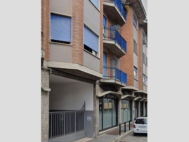 Trilocale in Vendita a Baranzate, 48'000€, 49 m²