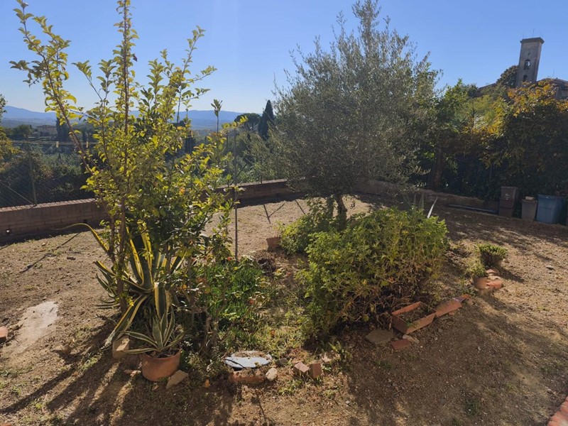 Quadrilocale in Vendita a Palaia, zona Partino, 59'000€, 60 m²