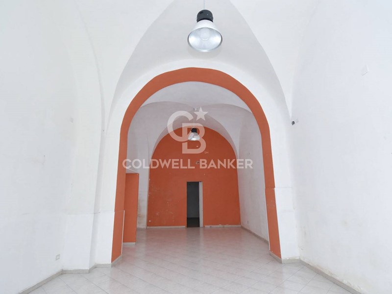 Immobile commerciale in Affitto a Acireale, 600€, 56 m²