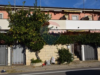 Villetta a schiera in Vendita a Ardea, 94'000€, 43 m²