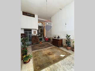 Casa Semi Indipendente in Vendita a Avella, 180'000&euro;, 206 m²