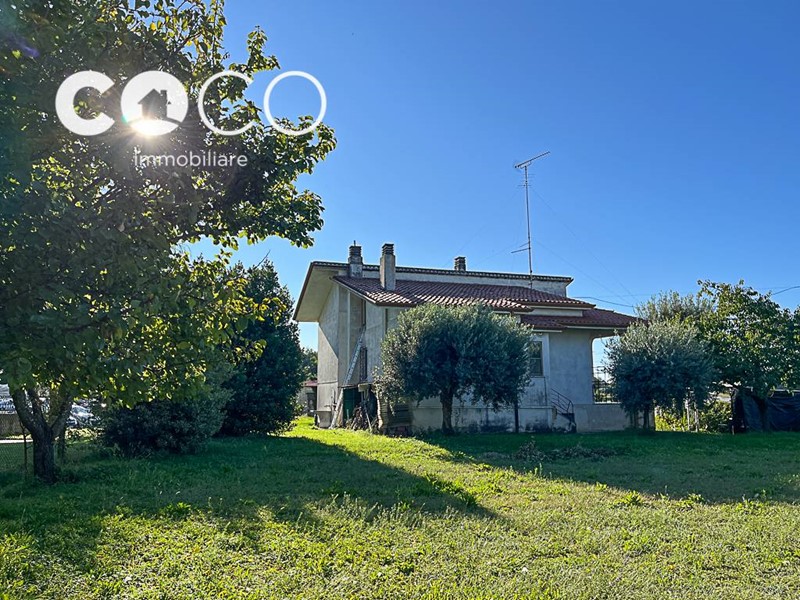 Villa in Vendita a Staranzano, 249'000€, 130 m²