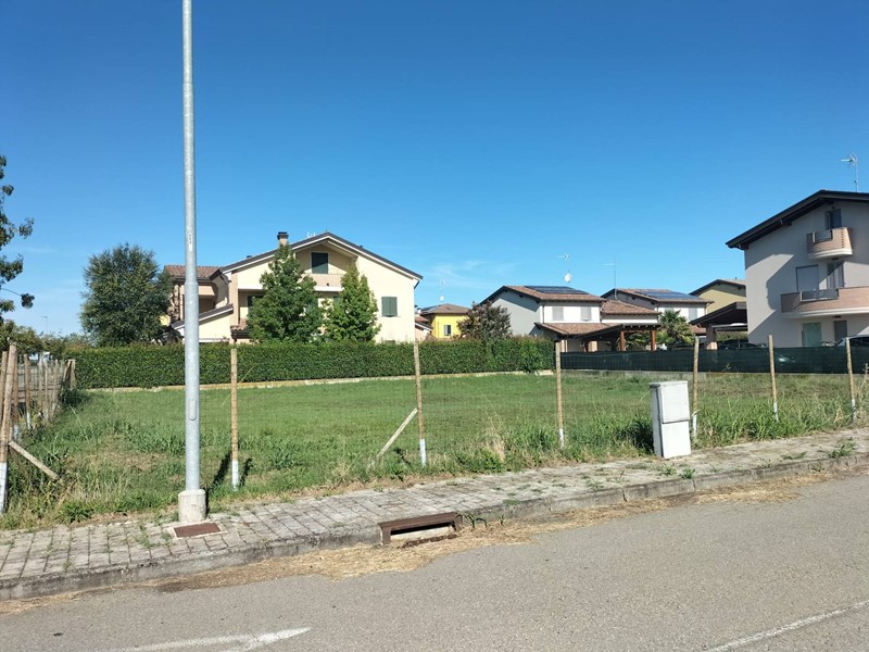 Terreno edificabile in Vendita a Soragna, 65'000&euro;, 968 m²