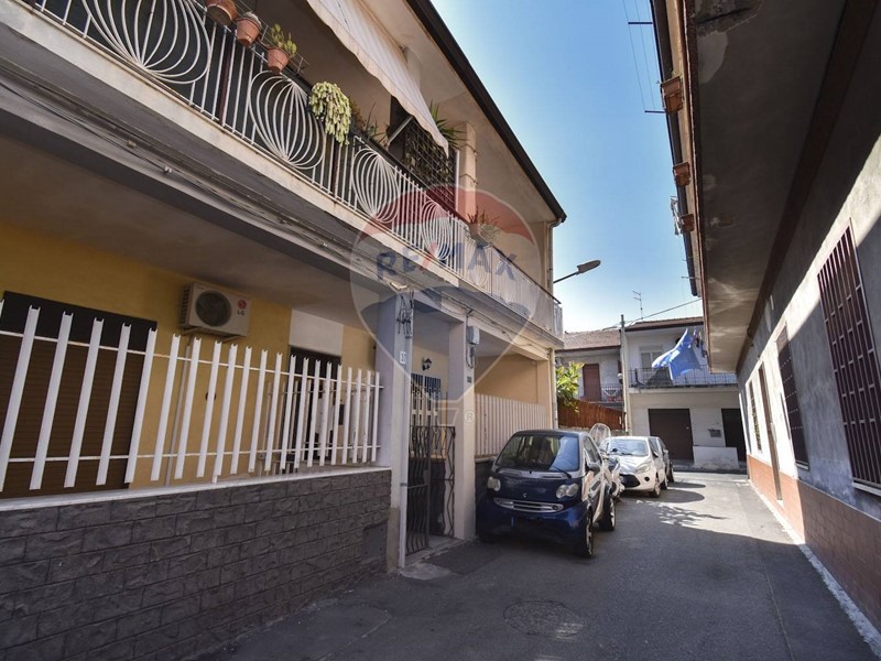 Quadrilocale in Vendita a San Giovanni la Punta, 90'000&euro;, 109 m²