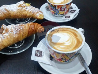 Attività commerciale in Vendita a Piombino, 40 m²