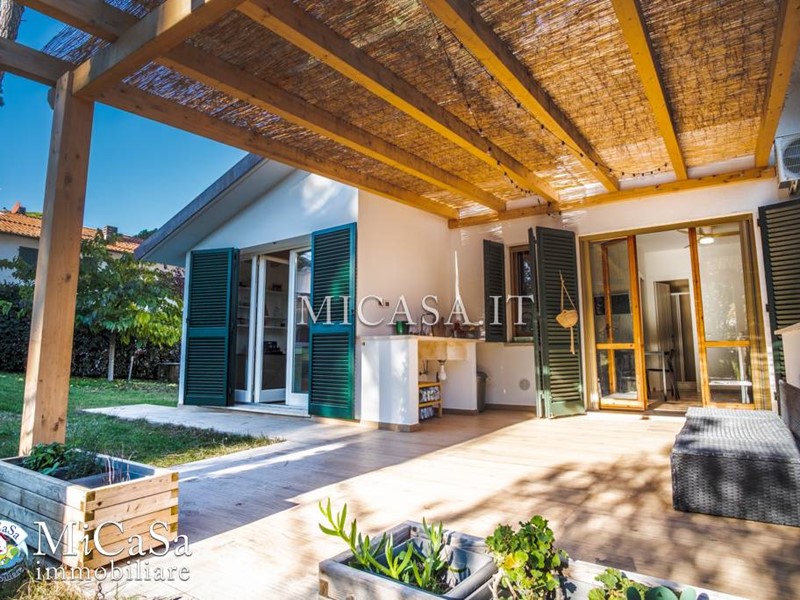 Casa Semi Indipendente in Affitto a Pisa, 900€, 100 m²