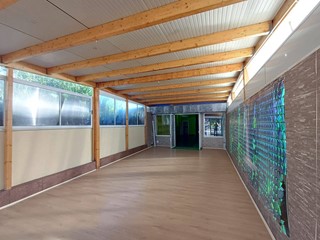 Immobile commerciale in Affitto a Casagiove, 1'500€, 110 m²