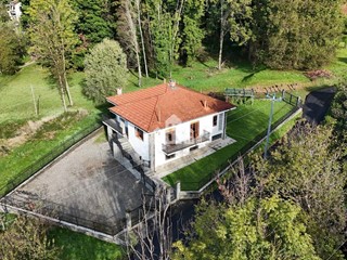Villa in Vendita a Borgiallo, 159'000€, 100 m²
