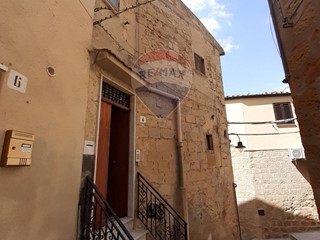 Casa Indipendente in Vendita a Calascibetta, 60'000€, 157 m²