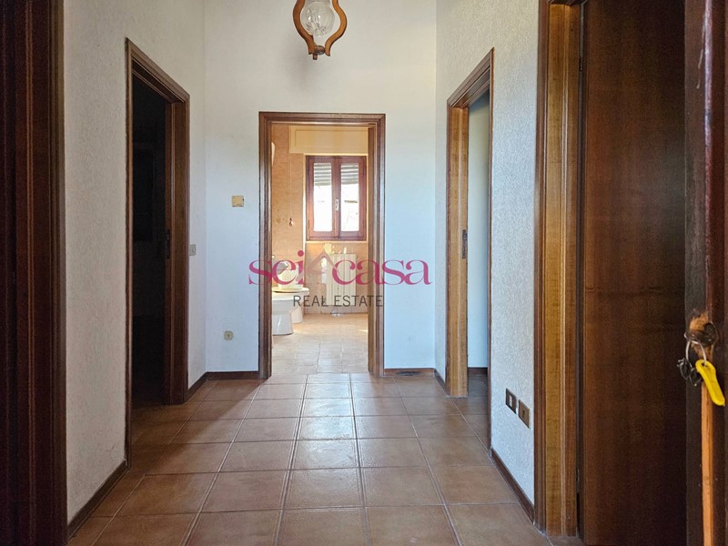 Casa Indipendente in Vendita a Campagnatico, 160'000€, 135 m²