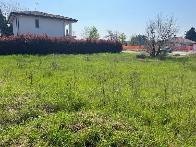 Terreno edificabile in Vendita a Castelfranco Emilia, 220'000€, 828 m²