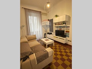 Appartamento in Vendita a Catania, 238'000&euro;, 138 m²