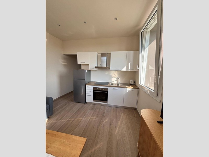 Bilocale in Affitto a Fauglia, 1'000€, 55 m²