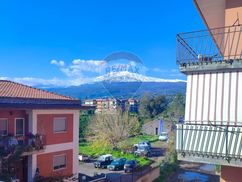 Trilocale in Affitto a Fiumefreddo di Sicilia, 450€, 73 m²