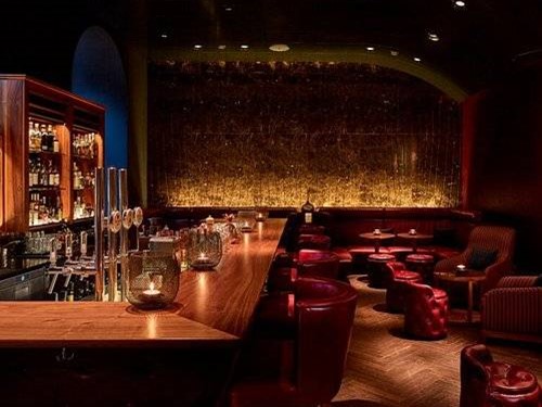 Attività commerciale in Vendita a Legnano, 89'000€, 180 m²