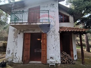 Casa Indipendente in Vendita a Linguaglossa, 110'000€, 100 m²