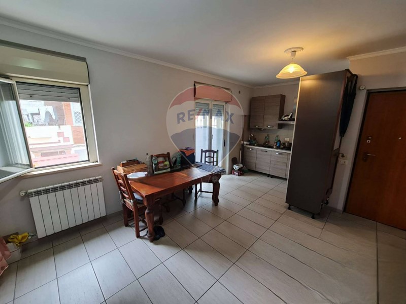 Trilocale in Vendita a Nettuno, 149'000€, 72 m²