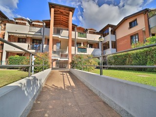 Trilocale in Vendita a Roncello, 168'000€, 75 m²