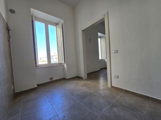 Bilocale in Vendita a L'Aquila, 240'000€, 88 m²