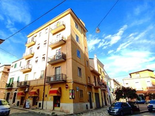 Quadrilocale in Vendita a San Severo, 60'000&euro;, 87 m²