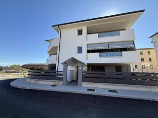 Attico in Vendita a Stradella, 290'000€, 100 m²