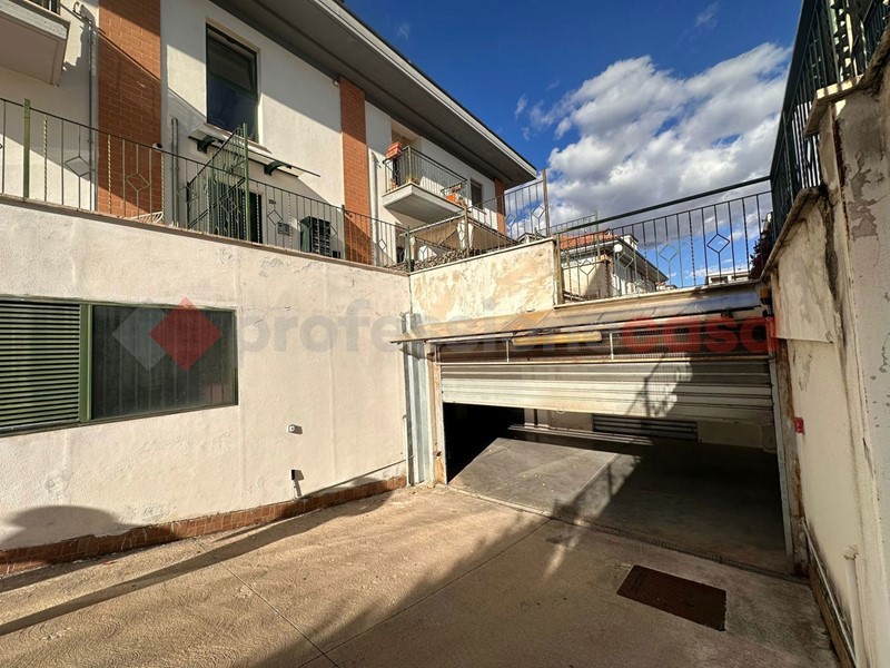 Box in Vendita a Avezzano, 20'000€, 20 m²