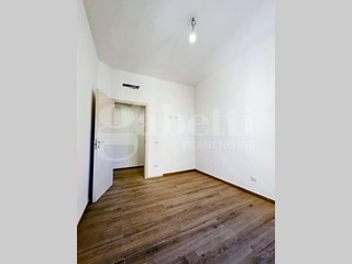 Trilocale in Affitto a Colleferro, 700€, 70 m²
