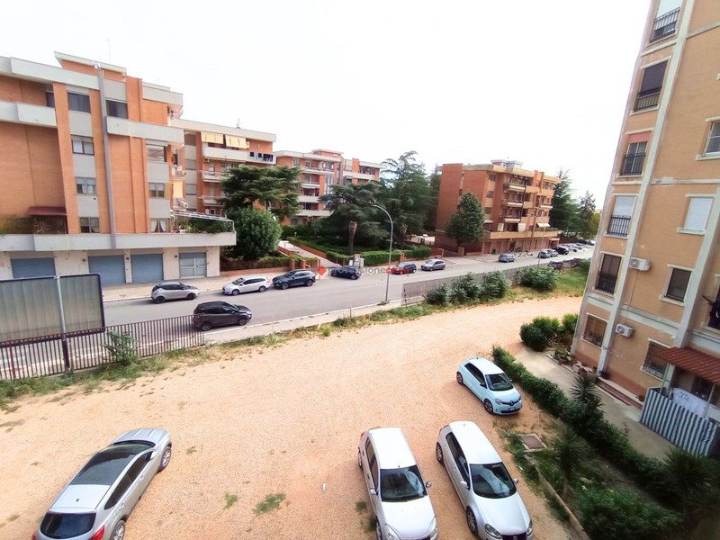 Quadrilocale in Vendita a Foggia, 82'000&euro;, 110 m²