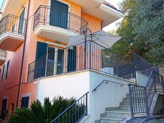 Quadrilocale in Vendita a Cupra Marittima, zona via toscana, 35, 195'000&euro;, 90 m², arredato
