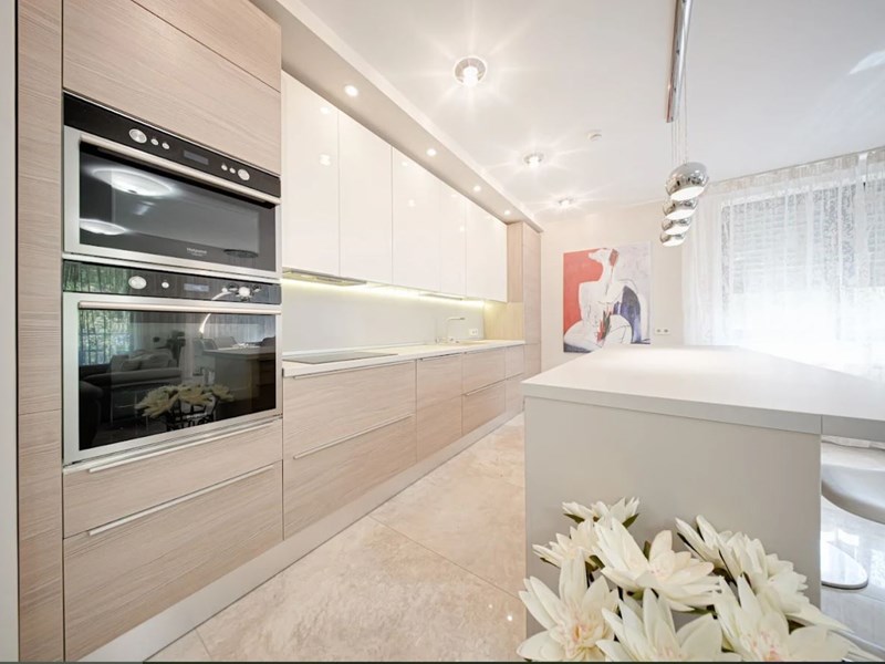 Trilocale in Affitto a Milano, zona Pogliano Milanese, 800€, 160 m², arredato