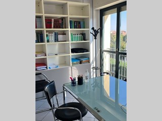 Ufficio in Affitto a Carpi, 180€, 20 m²