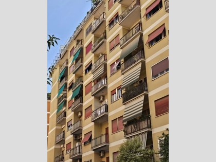 Trilocale in Vendita a Roma, 329'000&euro;, 100 m²