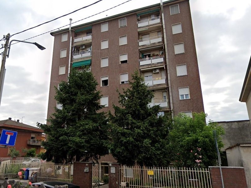 Quadrilocale in Vendita a Limbiate, 72'000€, 78 m²