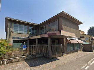 Capannone in Vendita a Limbiate, 332'928€, 855 m²