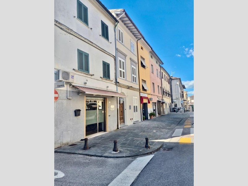 Quadrilocale in Vendita a Pisa, zona Riglione Oratoio, 315'000€, 121 m²