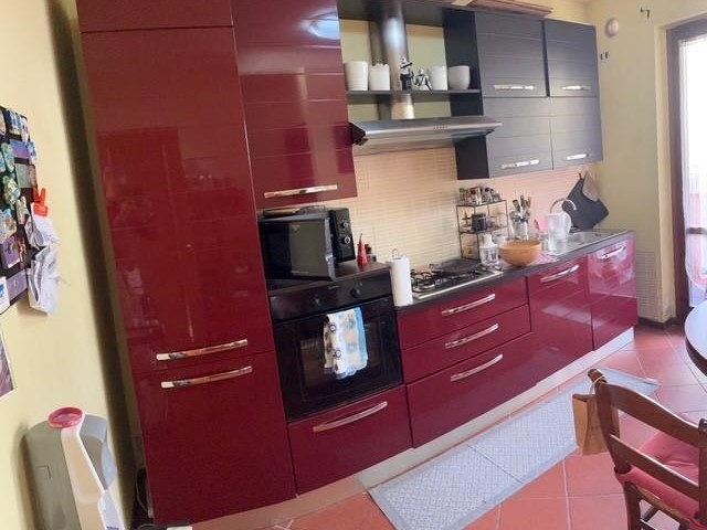 Casa Indipendente in Affitto a San Giuliano Terme, zona Asciano, 850€, 90 m², arredato