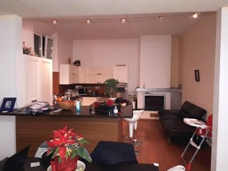 Appartamento in Vendita a Cascina, 220'000€, 144 m², arredato, con Box