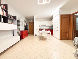 Quadrilocale in Vendita a Empoli, 260'000&euro;, 80 m², con Box
