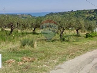 Terreno edificabile in Vendita a Ortona, 350'000€, 7840 m²