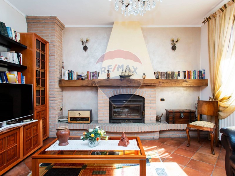 Casa Semi Indipendente in Vendita a Broni, 172'000€, 175 m²