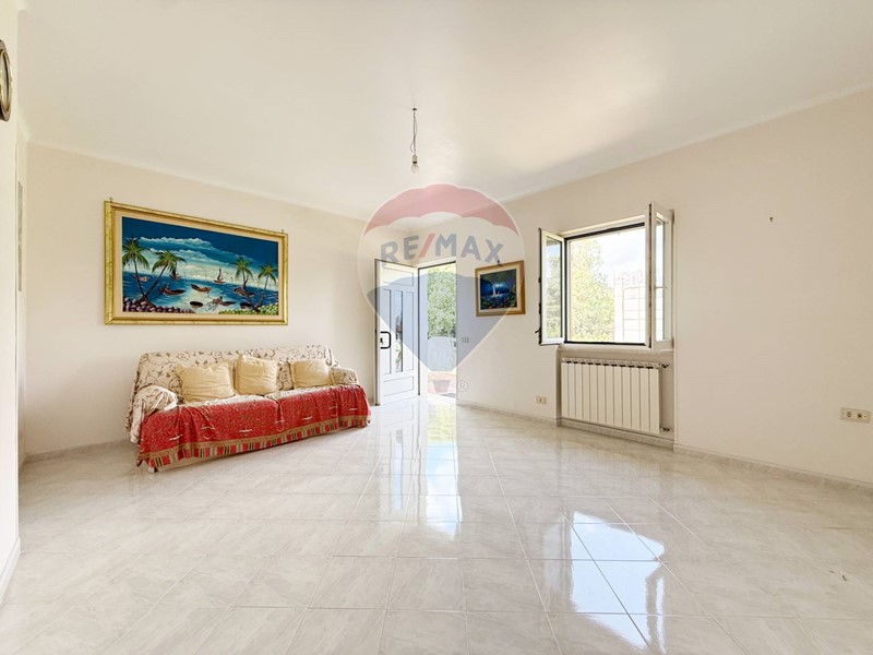 Trilocale in Vendita a San Felice Circeo, 230'000€, 90 m²