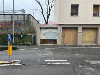 Box in Vendita a Parma, 57'000€, 155 m²