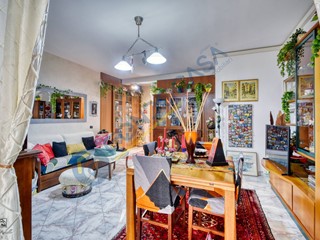 Trilocale in Vendita a Limbiate, 160'000&euro;, 107 m²